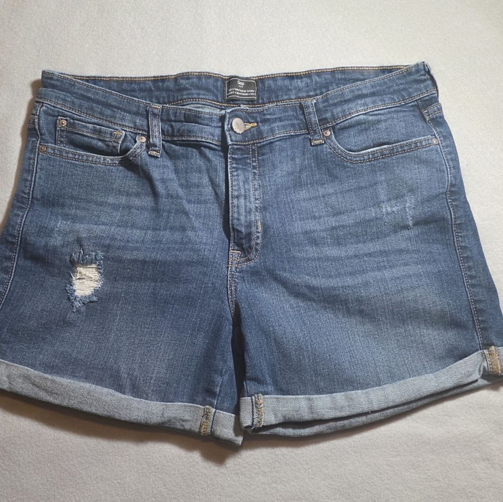 Gap Sexy Boyfriend Jean‎ Shorts Size 10 99%Cotton 1% Spandex.like New